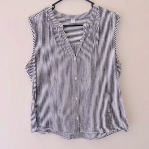 Old navy blouse
